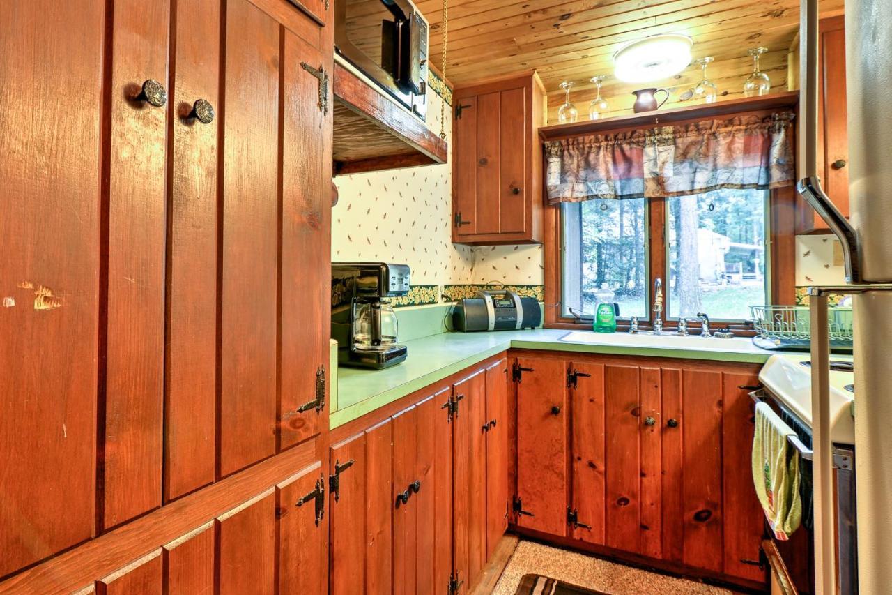 Rustic Cabin Near Hunting And Fishing Сasa de vacaciones